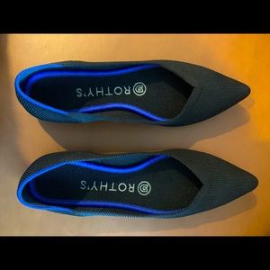Rothy’s Black Pointed Toe Flat, size 6